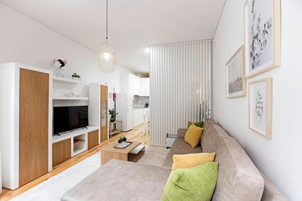 Loios 1Br Flat Downtown By Lovelystay Porto Kültér fotó