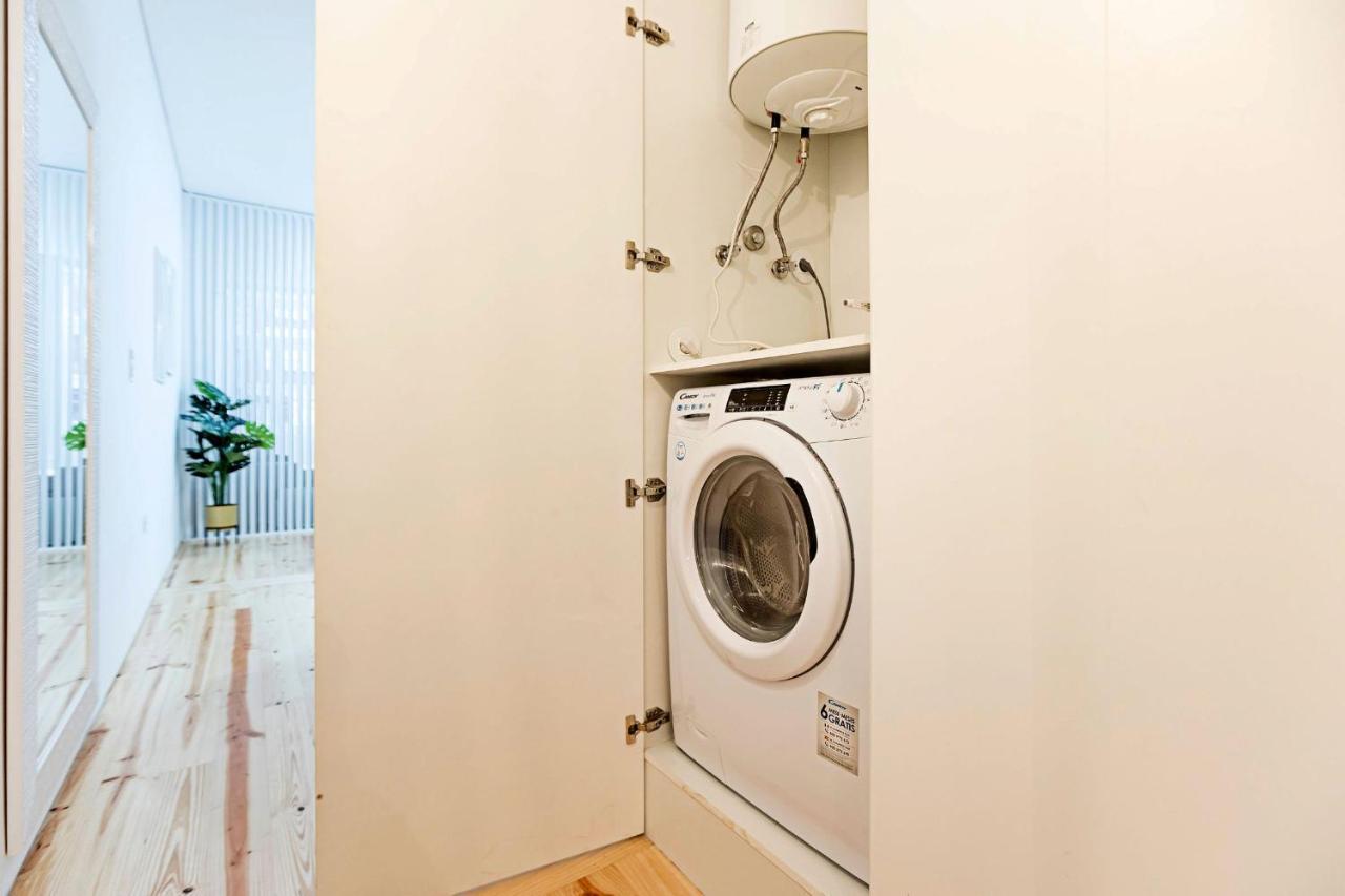 Loios 1Br Flat Downtown By Lovelystay Porto Kültér fotó